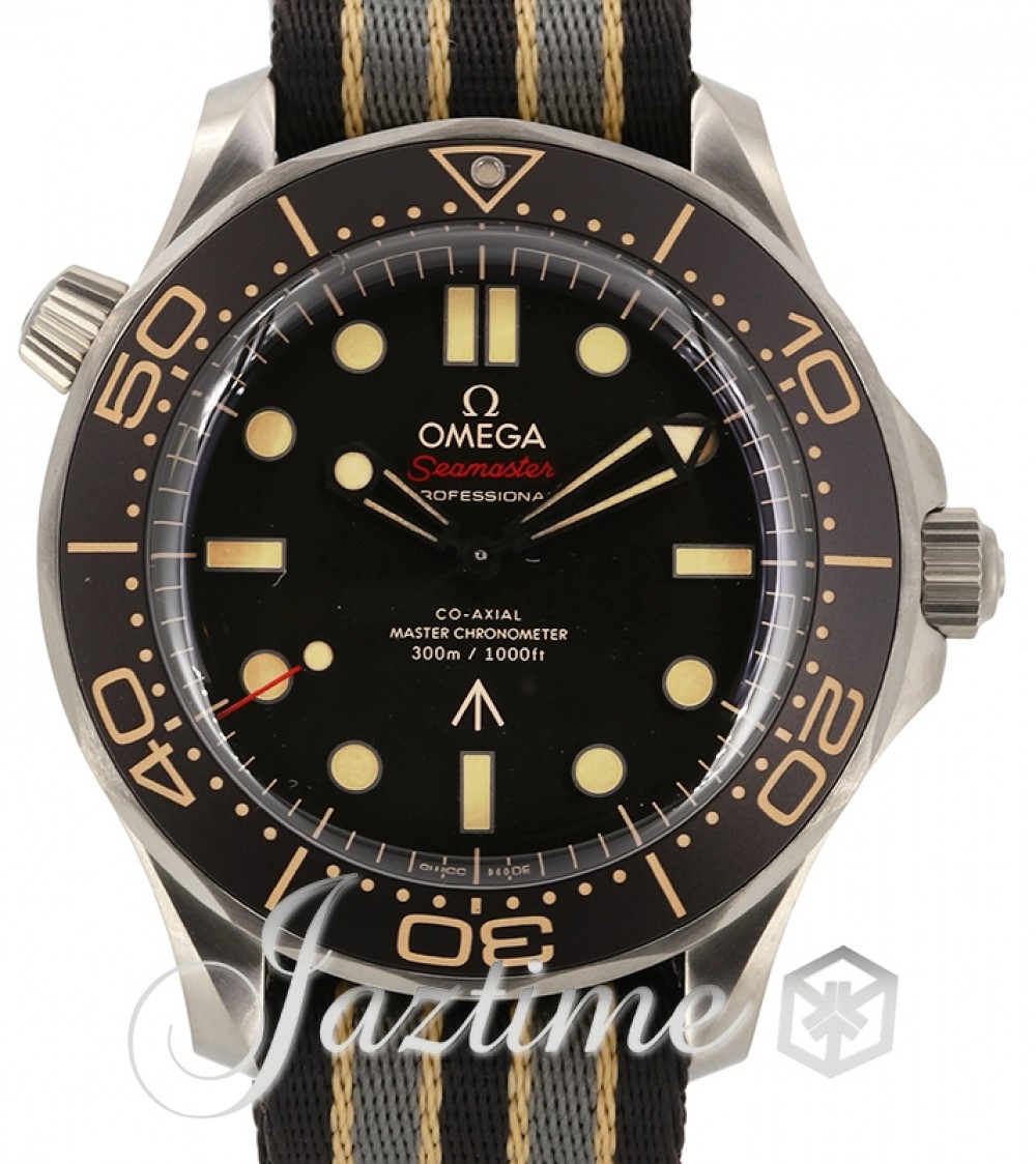 Omega 210.92.42.20.01.001 Seamaster Diver 300M James Bond Men's Automatic Brown