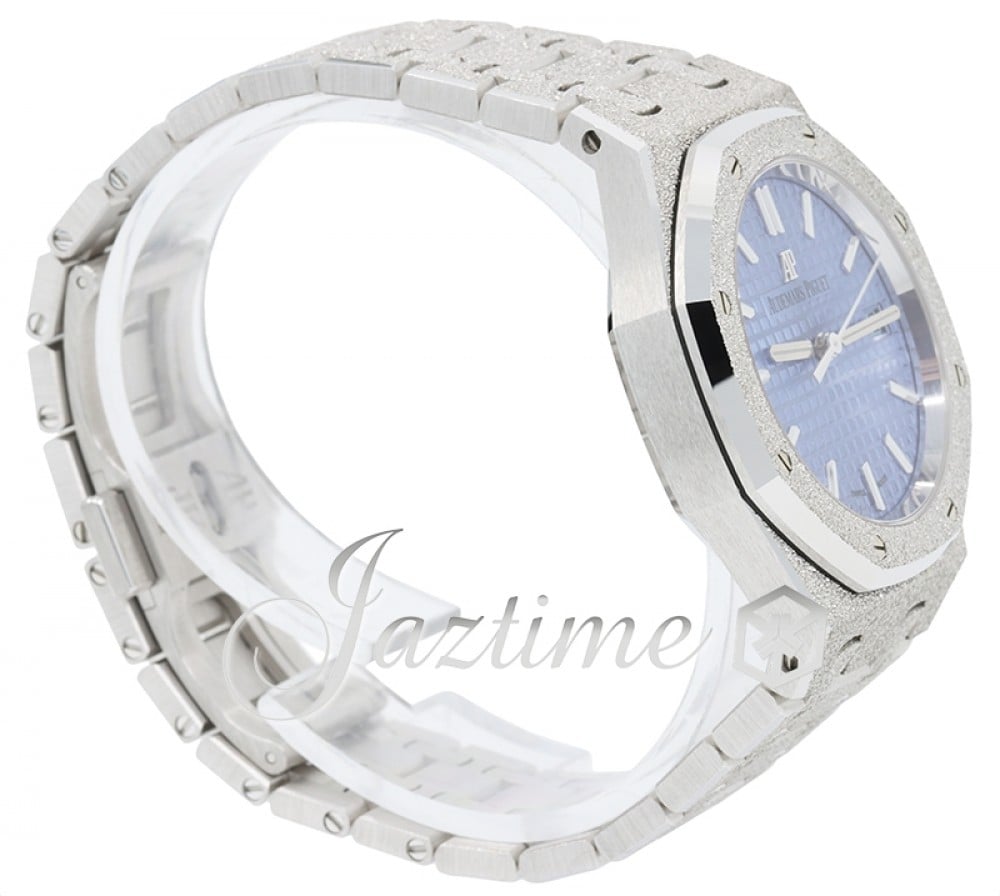 Audemars Piguet 77353BC.GG.1263BC.01 Royal Oak Ladies Automatic Blue