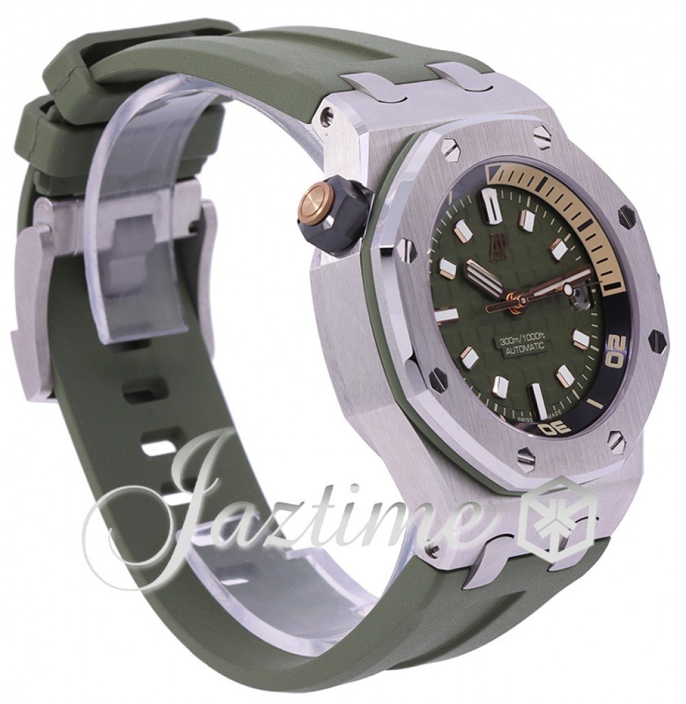 Audemars Piguet 15720ST.OO.A052CA.01 Royal Oak Offshore Men's Automatic Green