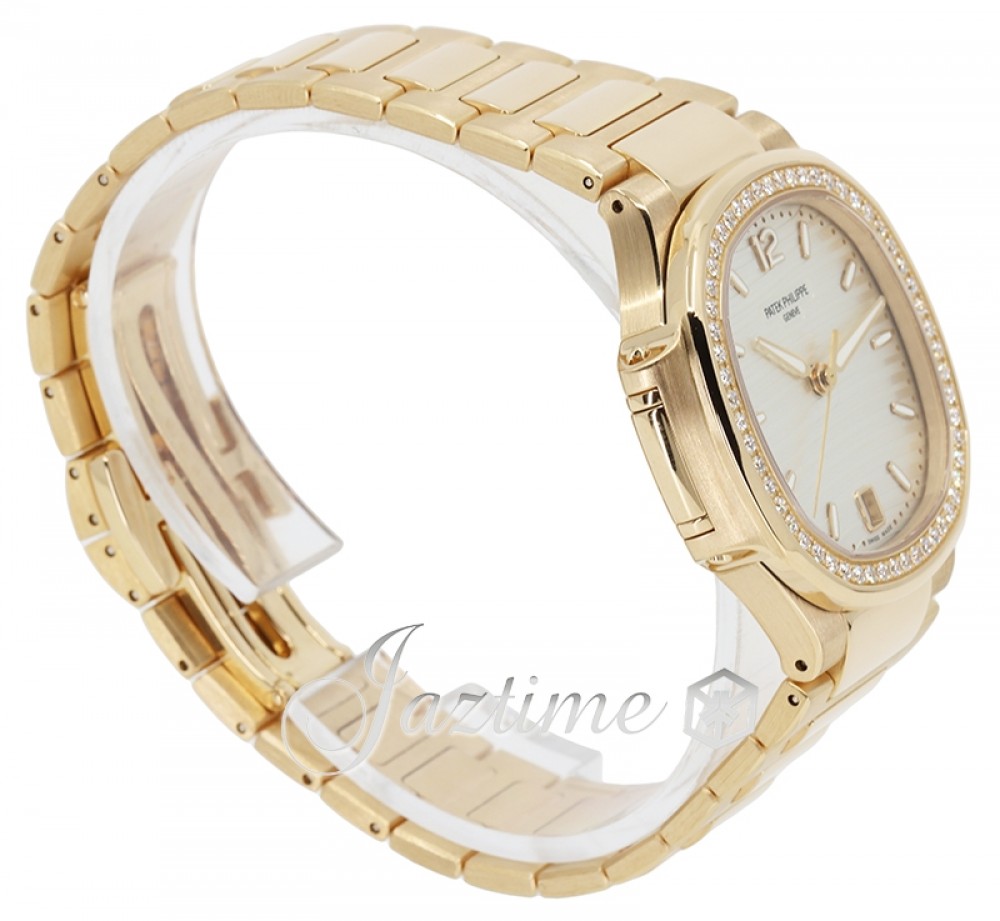 Patek Philippe 7118/1200R-001 Nautilus Ladies Automatic Silver Opaline