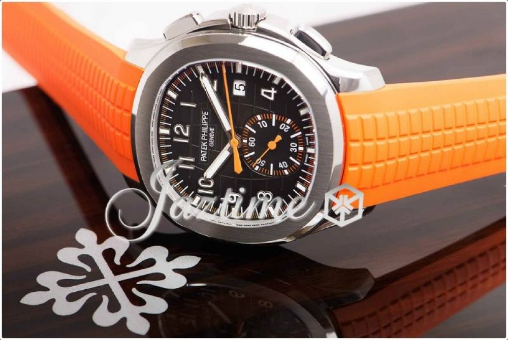 Patek Philippe PP5968-001 Aquanaut Men's Automatic Black