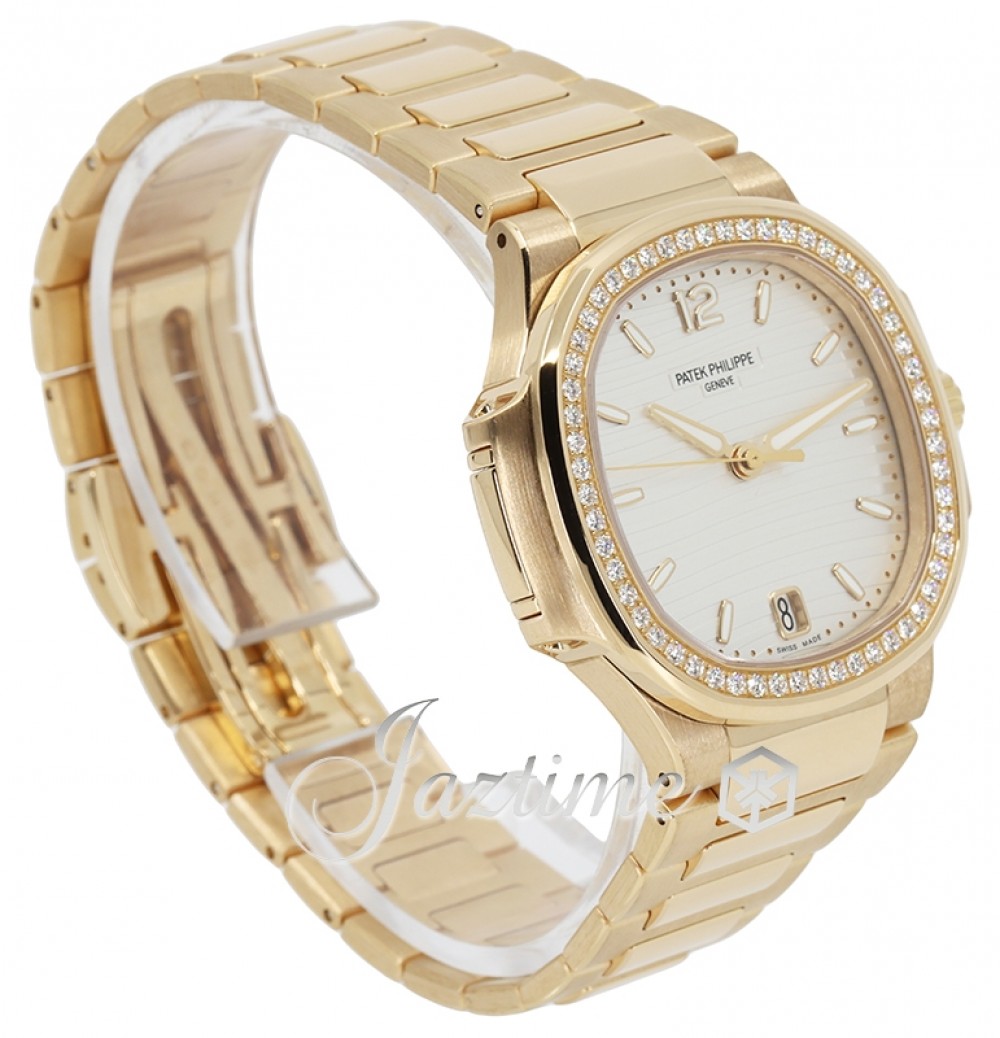 Patek Philippe 7118/1200R-001 Nautilus Ladies Automatic Silver Opaline