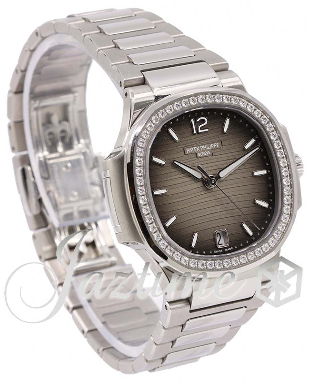 Patek Philippe 7118/1200A011 Nautilus Ladies Automatic Grey
