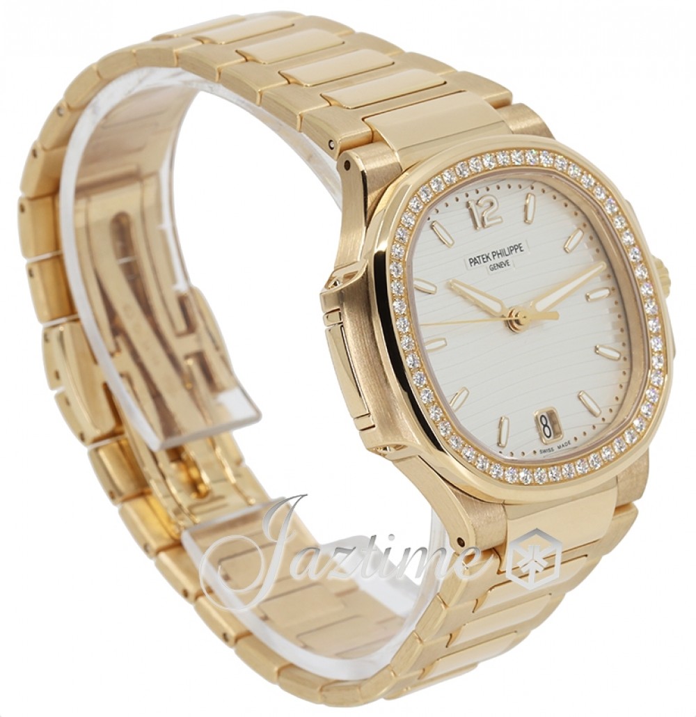 Patek Philippe 7118-1200R Nautilus Ladies Automatic Silver Opaline