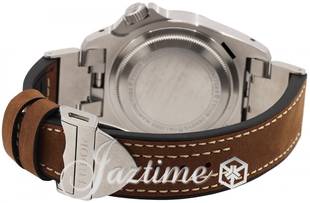 Tudor 70150 Black Bay P01 Men's Automatic Black
