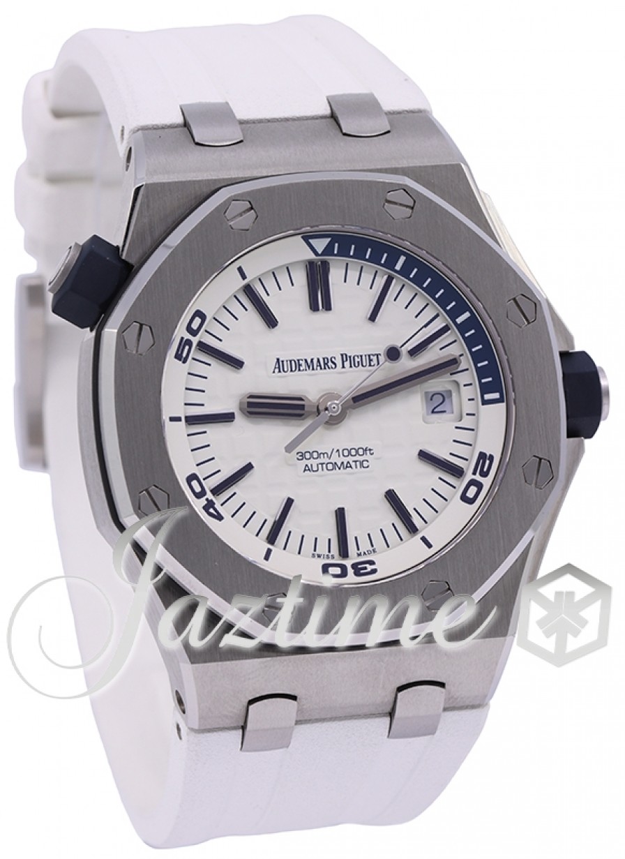 Audemars Piguet 15710ST.OO.A010CA.01 Royal Oak Offshore Diver Men's Automatic White