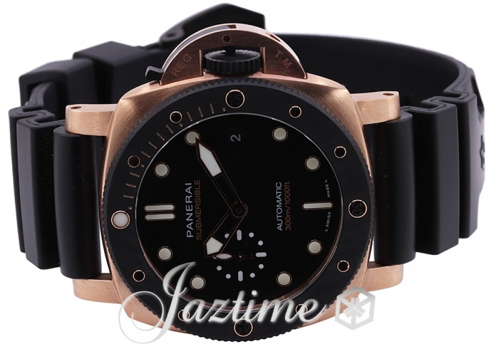 Panerai PAM01070 Submersible Men's Automatic Black