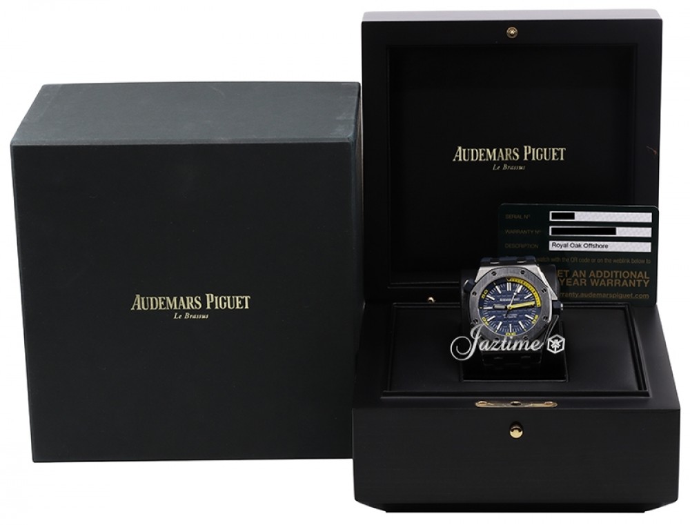 Audemars Piguet 15710ST.OO.A027CA.01 Royal Oak Offshore Diver Men's Automatic Blue