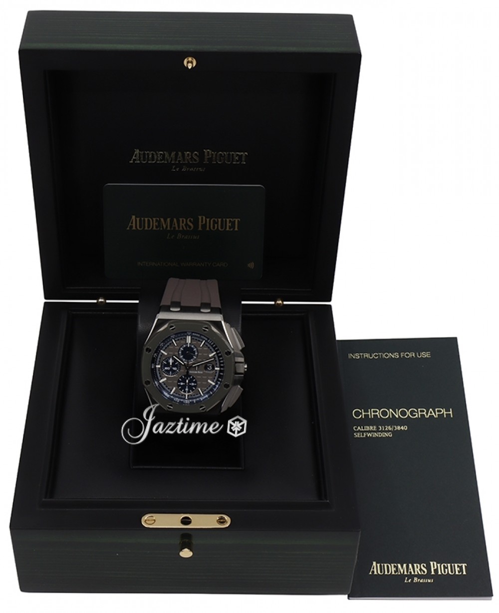 Audemars Piguet 26400IO.OO.A004CA.02 Royal Oak Offshore Chronograph Men's Automatic Grey