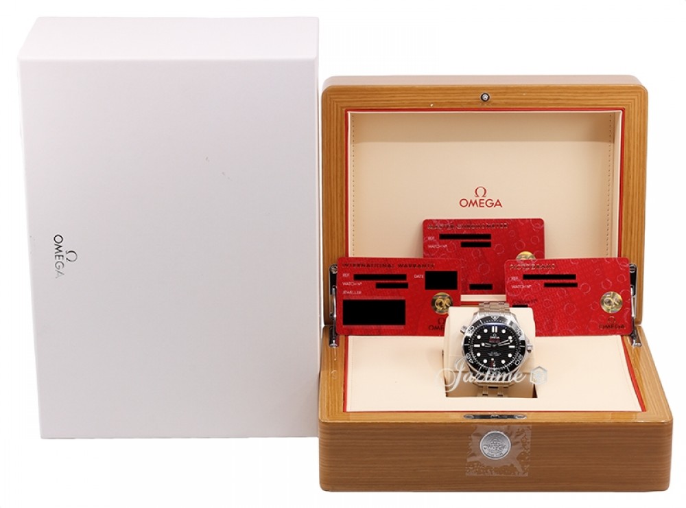 Omega 210.30.42.20.01.001 Seamaster Diver 300M Men's Automatic Black