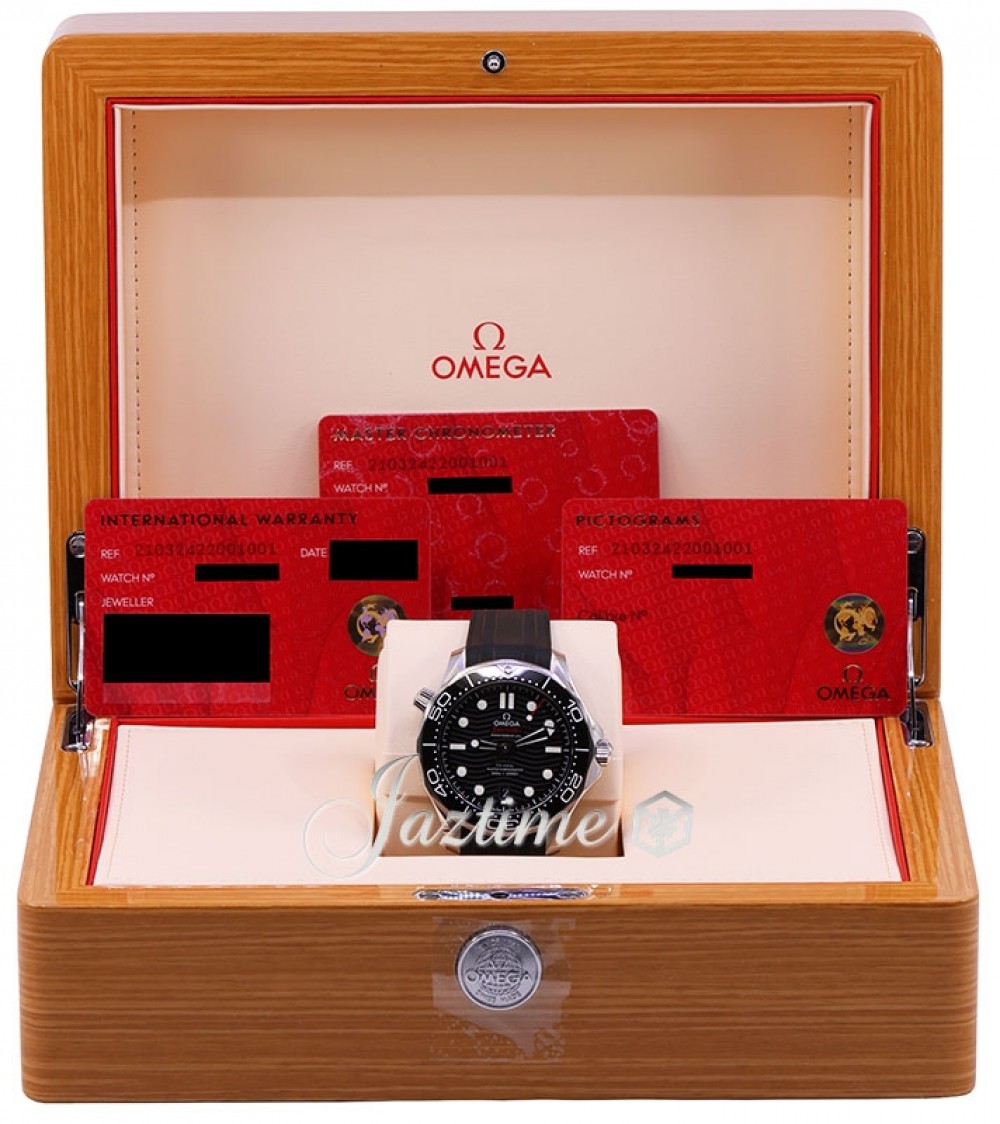 Omega 210.32.42.20.01.001 Seamaster Diver 300M Men's Automatic Black