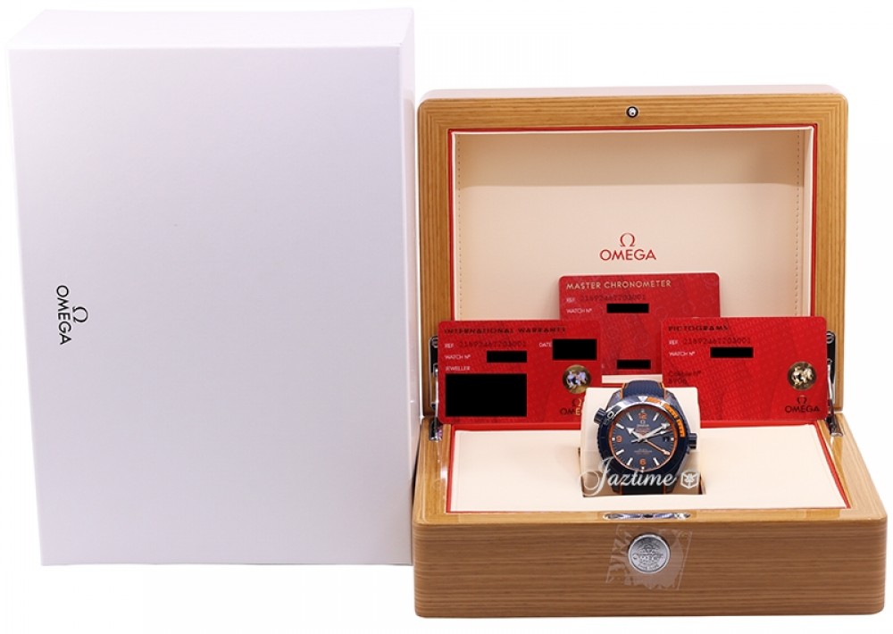 Omega 215.92.46.22.03.001 Planet Ocean 600M Men's Automatic Blue