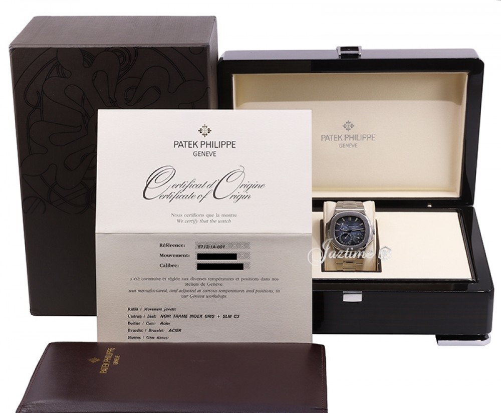 Patek Philippe 5712/1A001 Nautilus Men's Automatic Blue