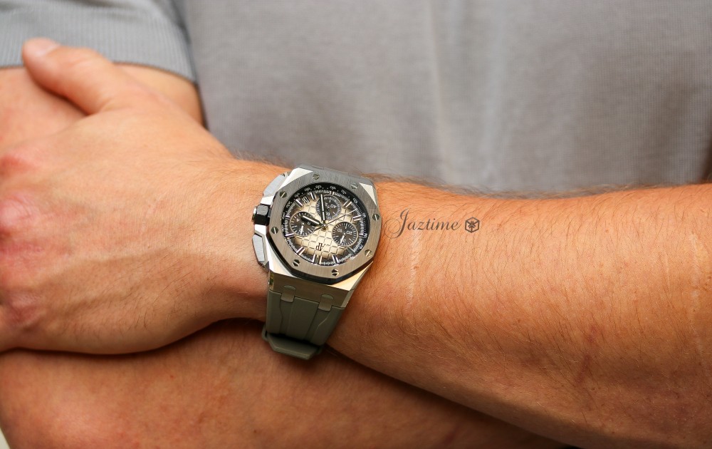 Audemars Piguet 26420SO.OO.A600CA.01 Royal Oak Offshore Men's Automatic Brown