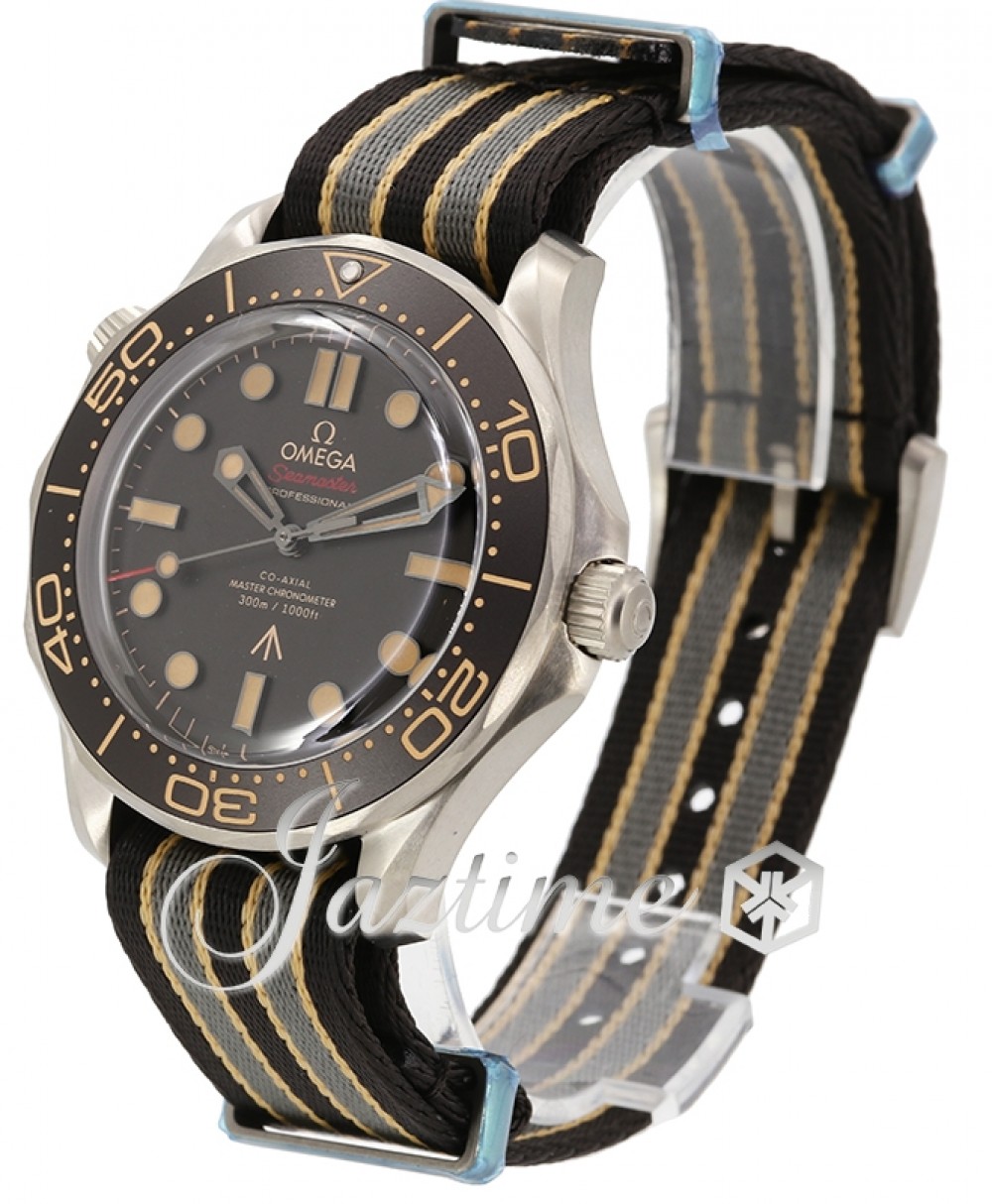 Omega 210.92.42.20.01.001 Seamaster Diver 300M James Bond Men's Automatic Brown