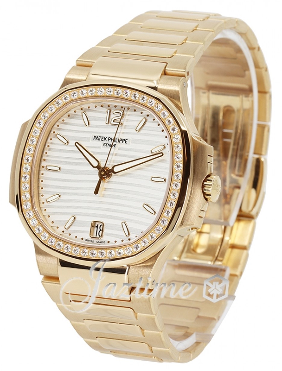 Patek Philippe 7118-1200R Nautilus Ladies Automatic Silver Opaline
