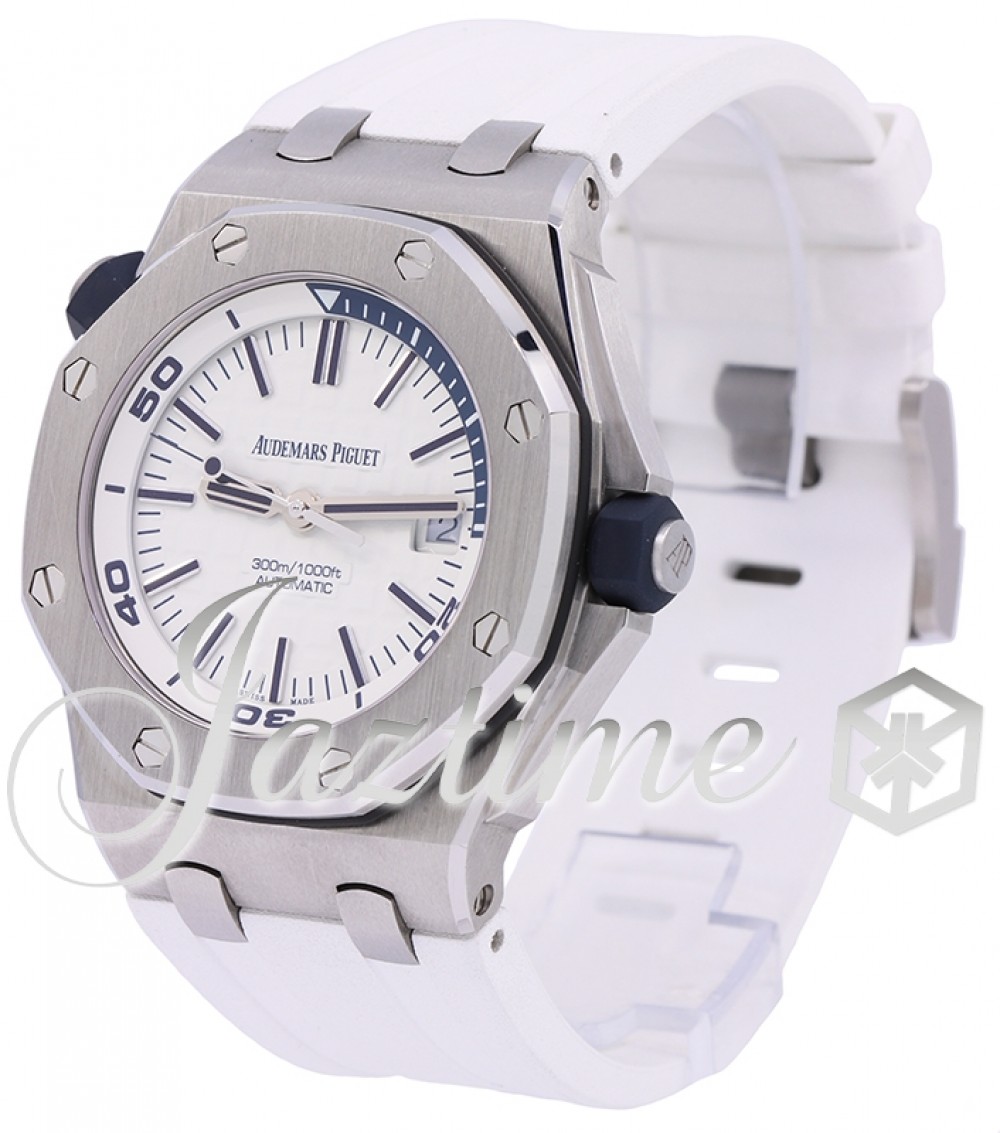 Audemars Piguet 15710ST.OO.A010CA.01 Royal Oak Offshore Diver Men's Automatic White