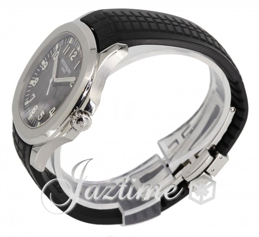 Patek Philippe 5167A-001 Aquanaut Men's Automatic Black