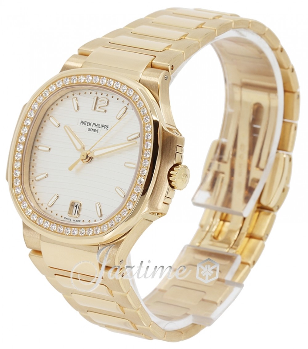 Patek Philippe 7118/1200R-001 Nautilus Ladies Automatic Silver Opaline