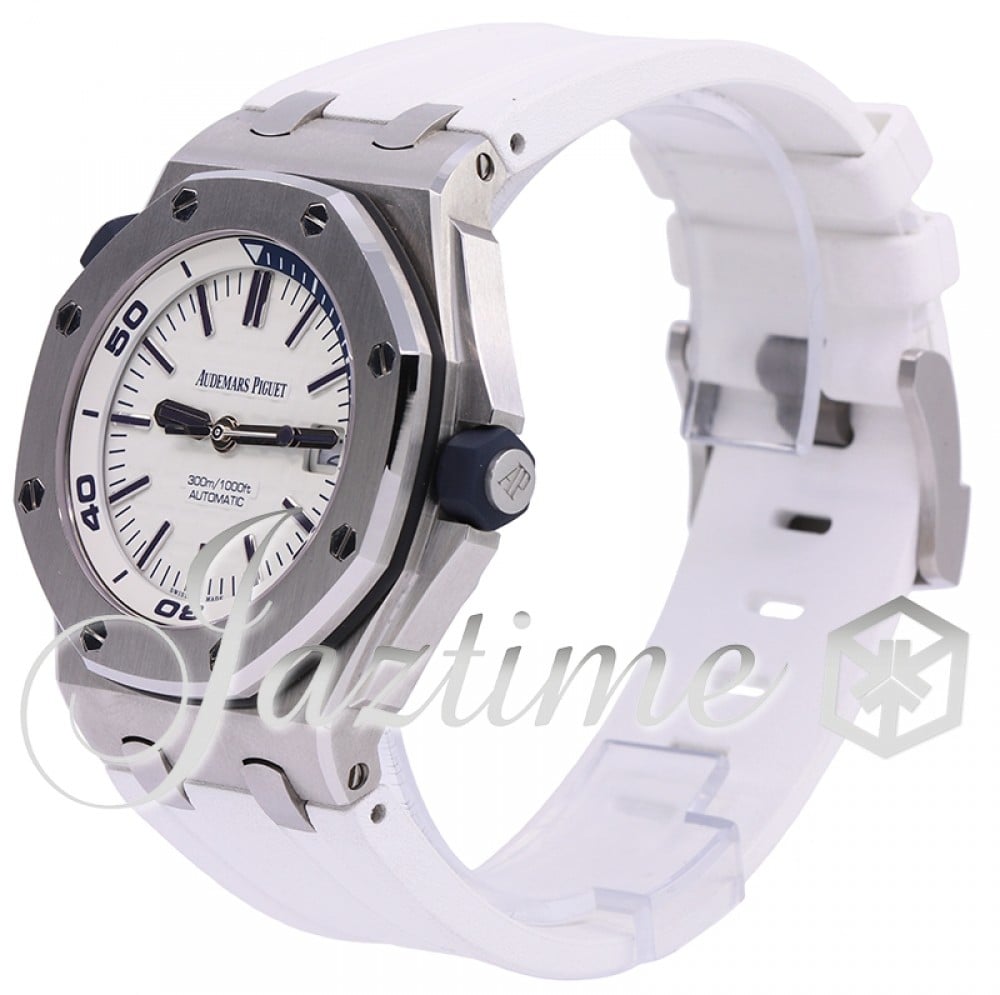 Audemars Piguet 15710ST.OO.A010CA.01 Royal Oak Offshore Diver Men's Automatic White