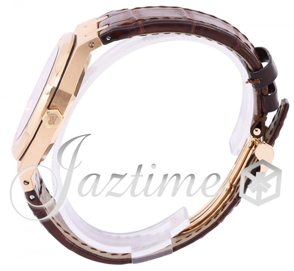 Audemars Piguet 15300OR.OO.D002CR.01 Royal Oak Men's Automatic Black