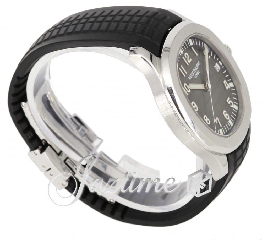 Patek Philippe 5167A2 Aquanaut Men's Automatic Black
