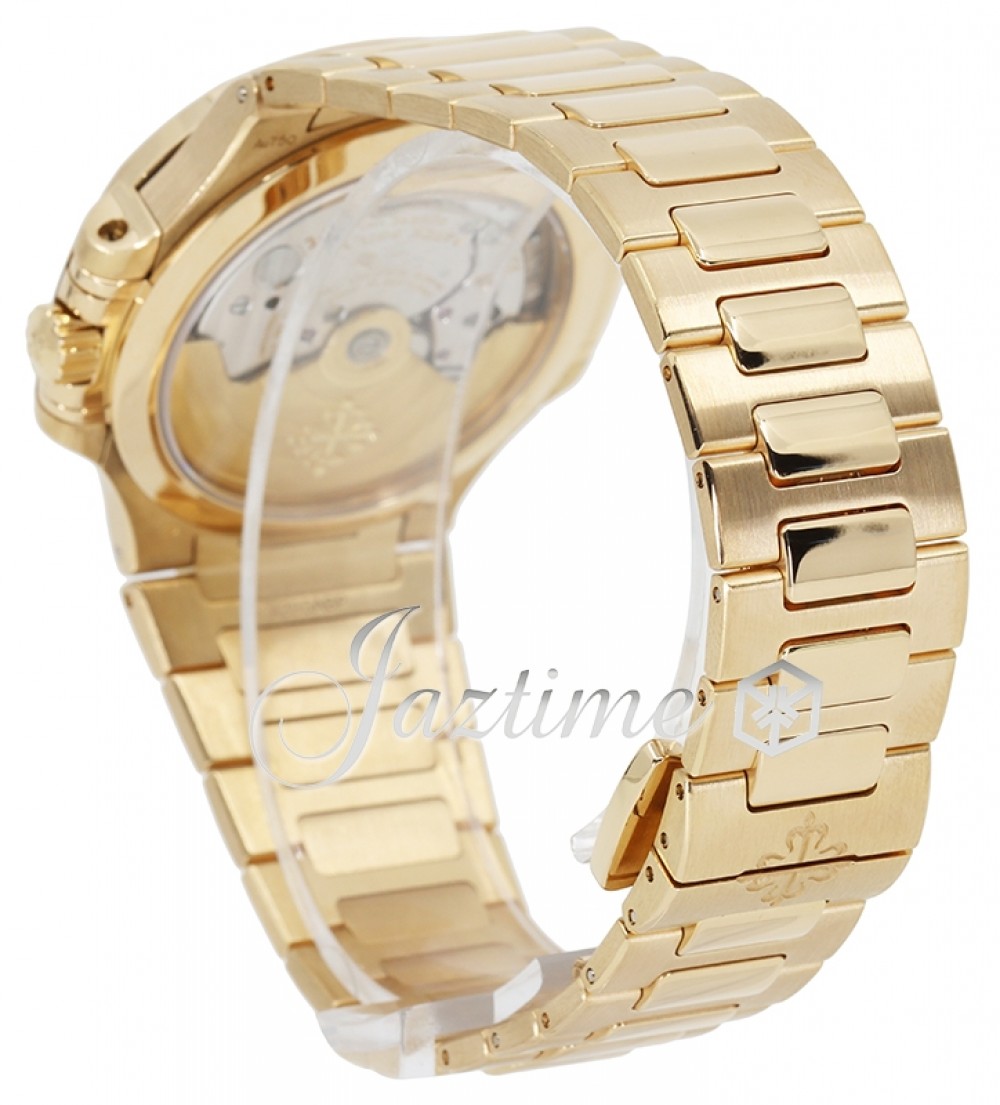 Patek Philippe 7118/1200R-001 Nautilus Ladies Automatic Silver Opaline