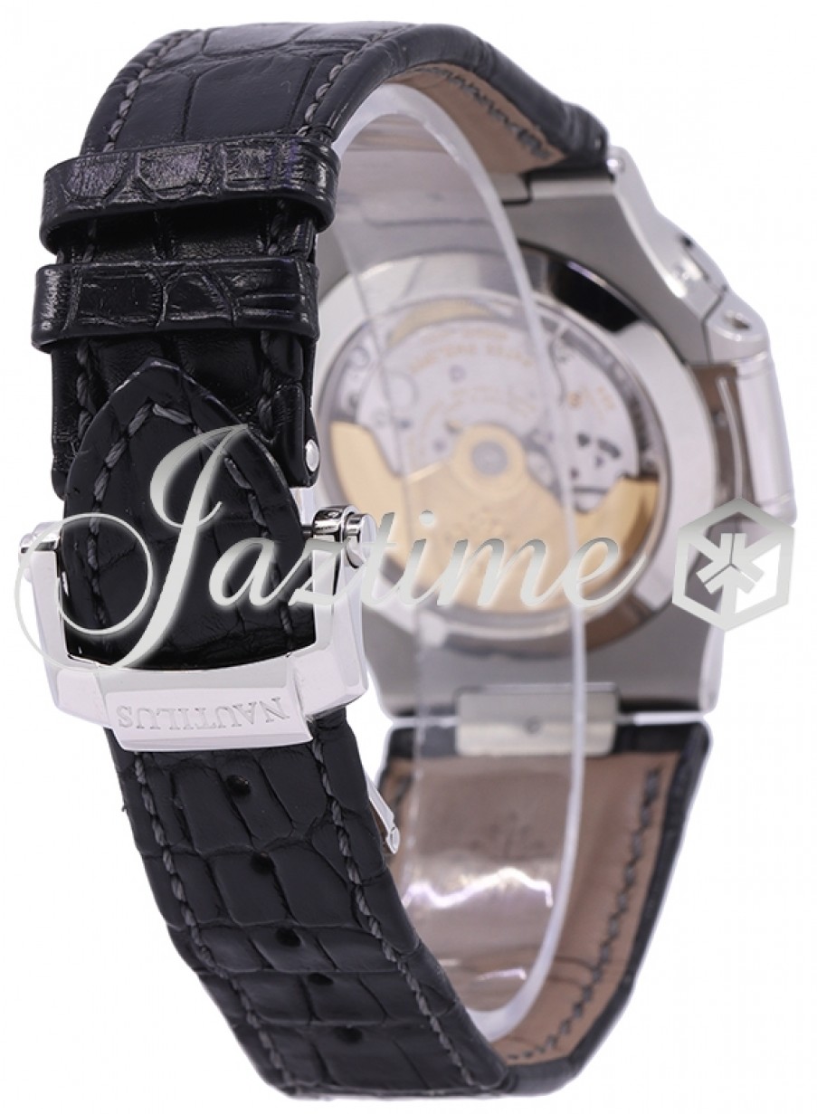 Patek Philippe 5726A-001 Nautilus Men's Automatic Black