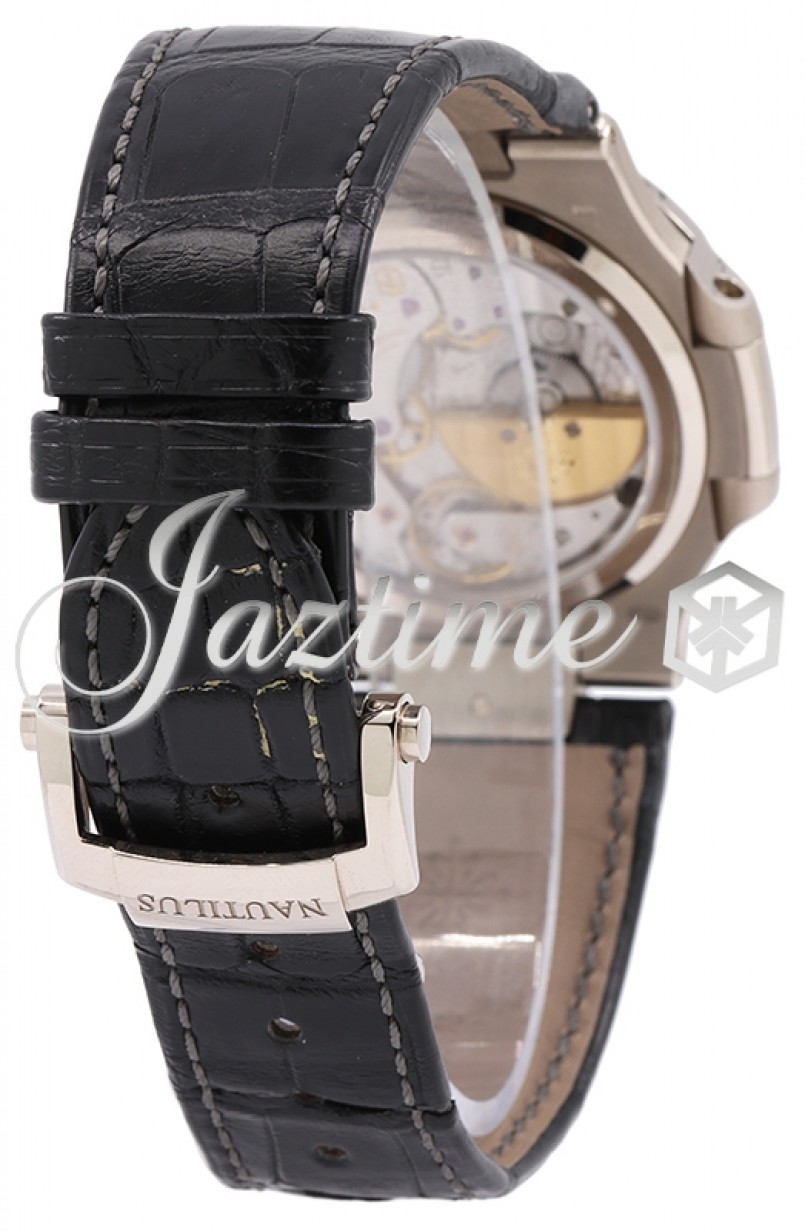Patek Philippe 5712G001 Nautilus Men's Automatic Grey