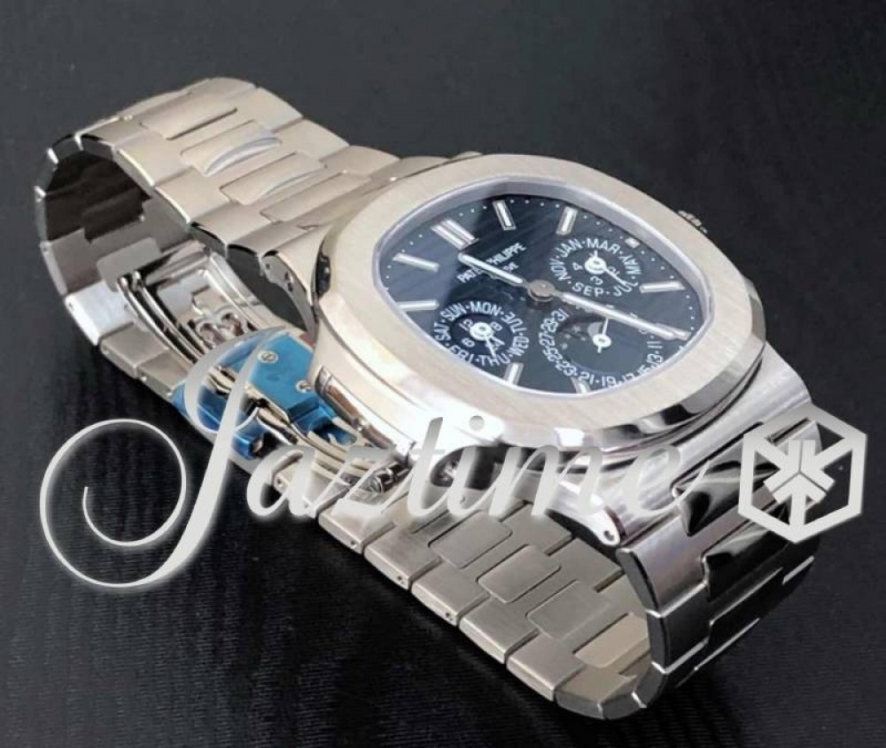 Patek Philippe 5740/1G-001 Nautilus Men's Automatic Blue