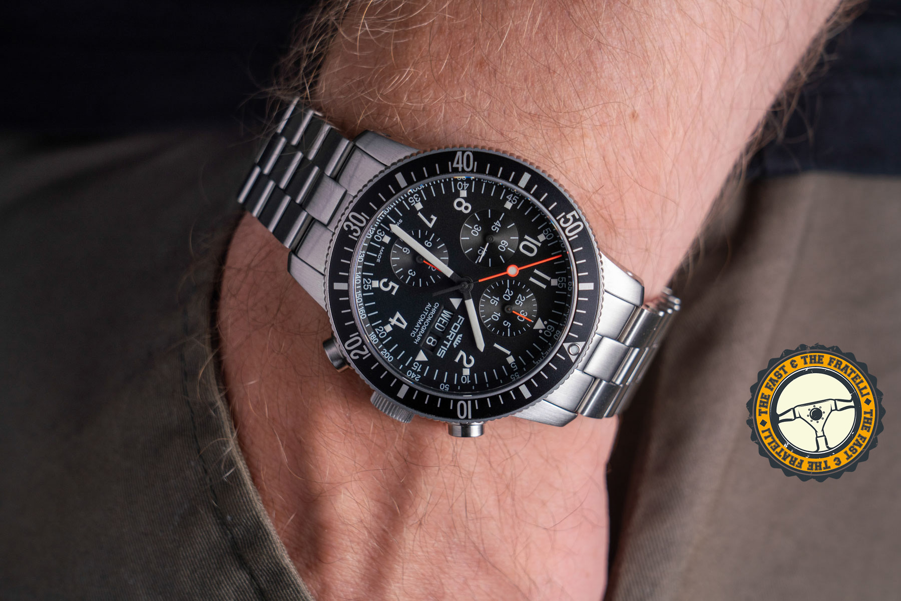 The Fast And The Fratelli - Quarter-Finals: Rob's Omega Speedmaster Racing Co-Axial Vs. Dave's Fortis B-42 Cosmonauts Chronograph