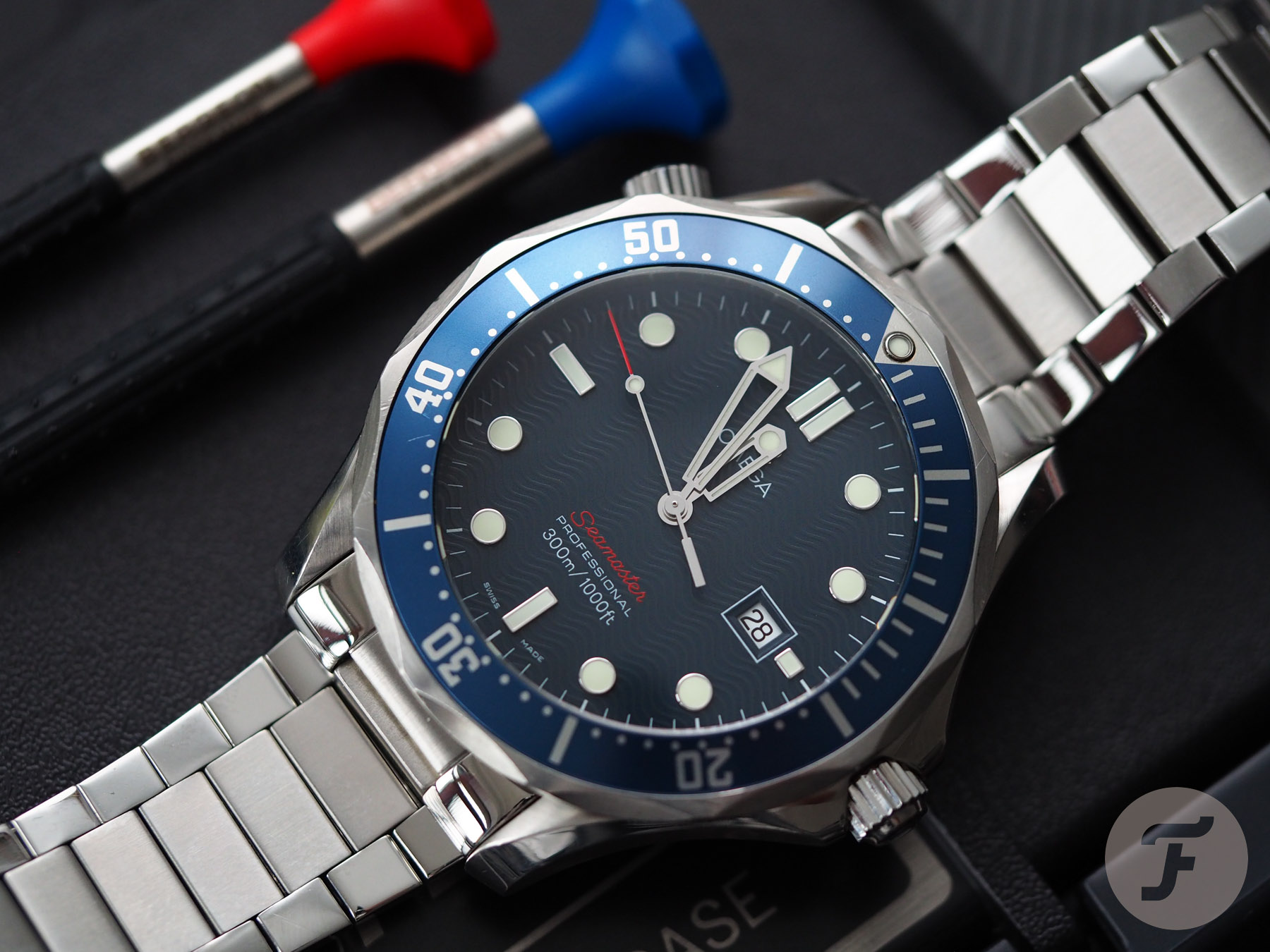 The New Forstner Flat Link For Pre-2018 Omega Seamaster Arrives Just In Time For Fans Of James Bond