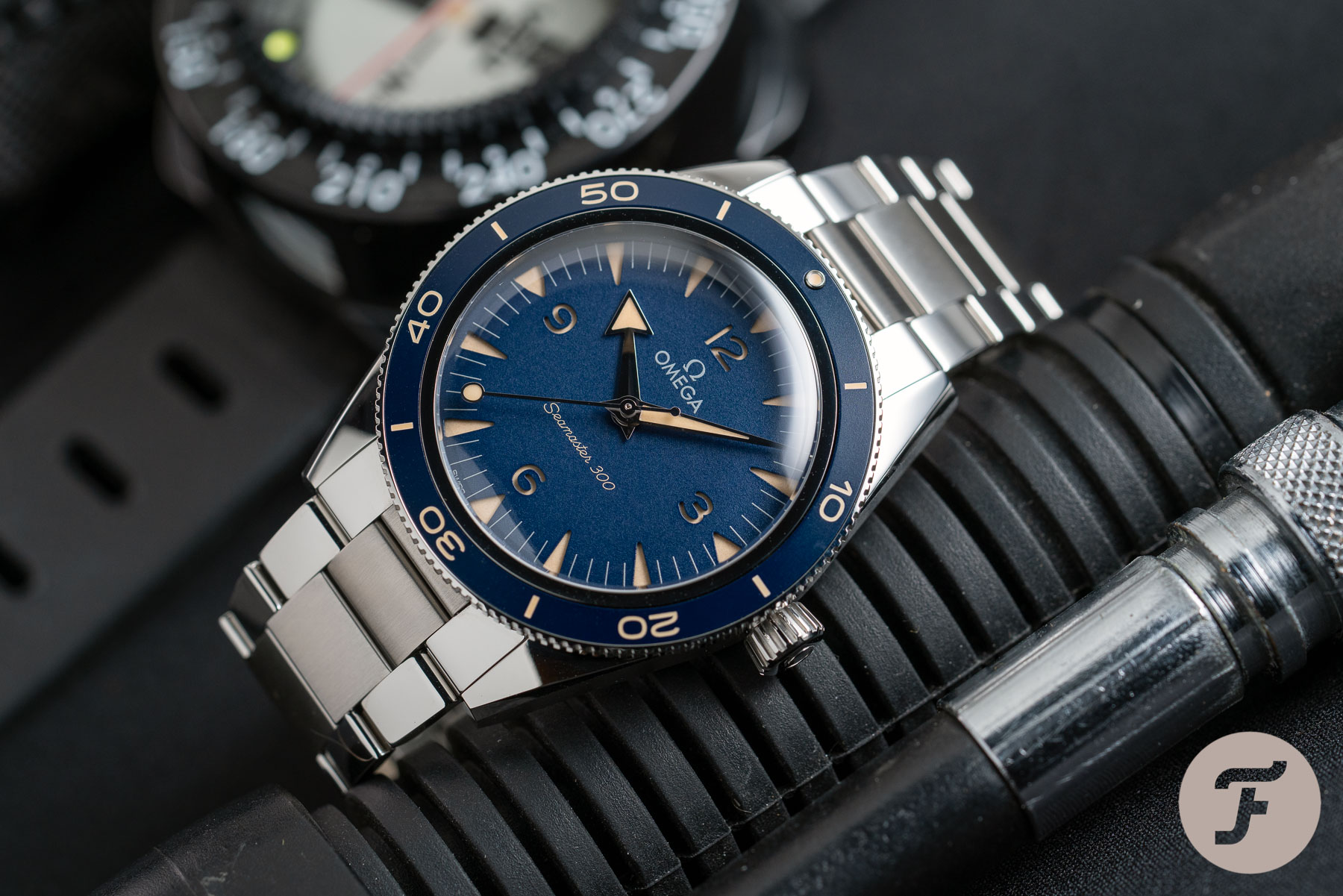 Buying Comparison: Omega Seamaster 300 Vs. Panerai Submersible Azzurro