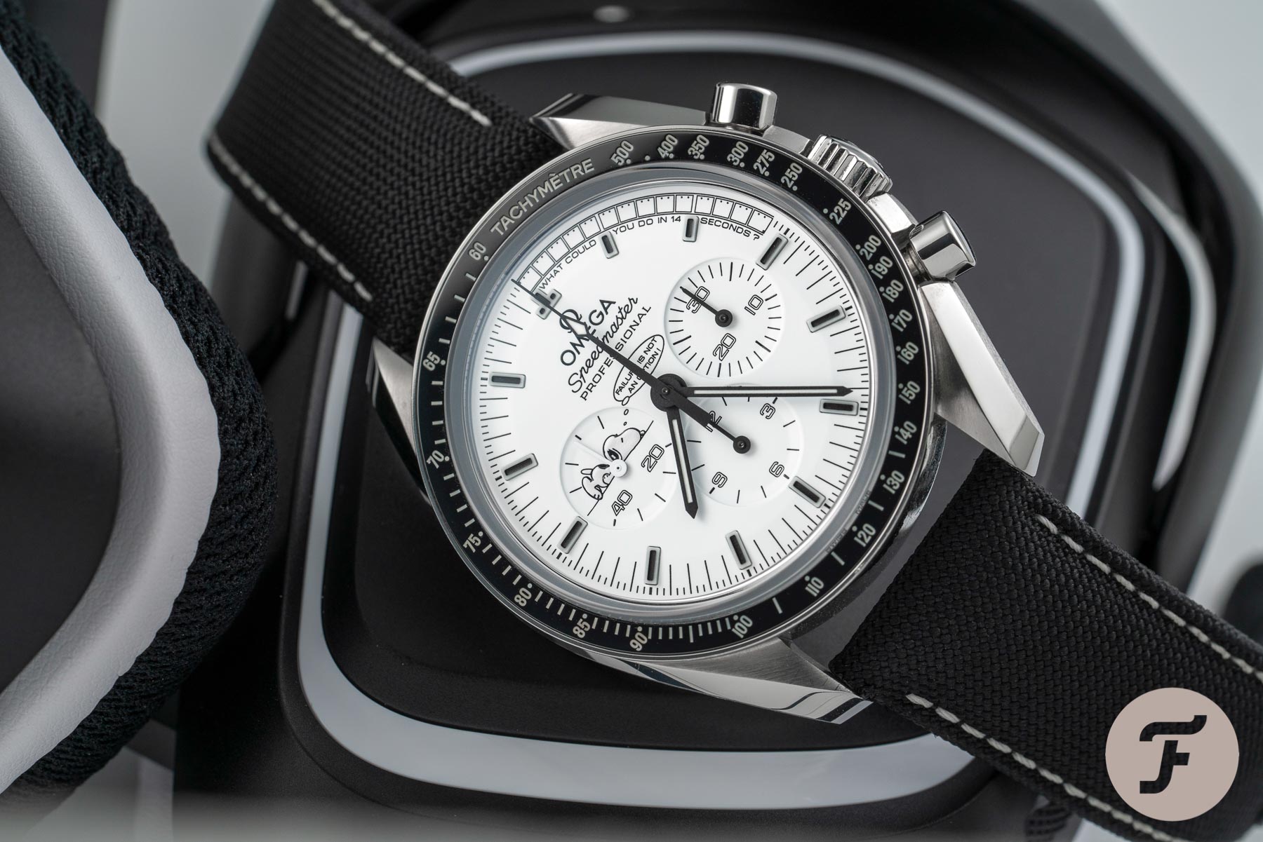 Omega Speedmaster World Cup Semi-Final 1: Snoopy 2015 Vs. Tintin