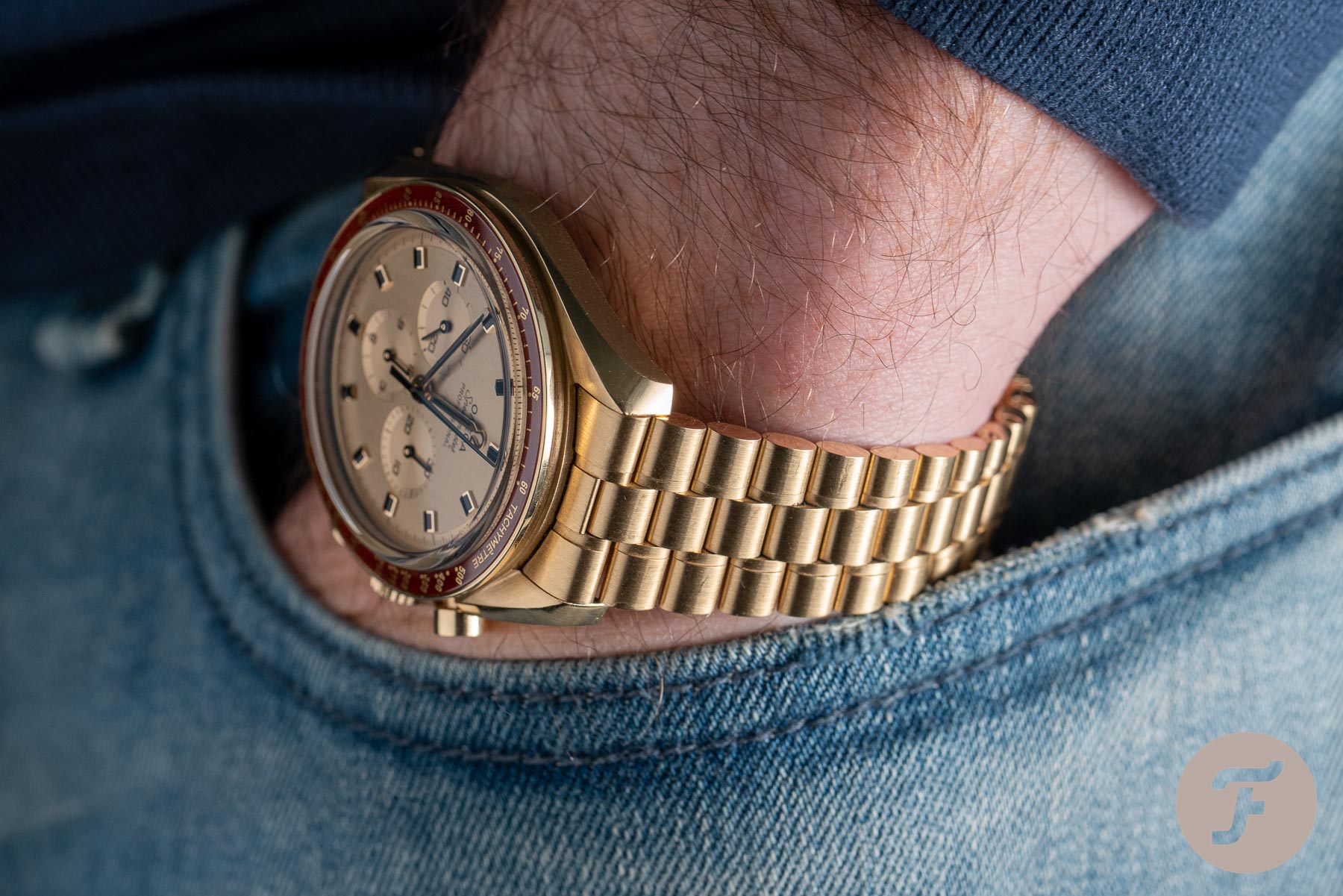 I Can't Believe How Much I Love The Omega Speedmaster "Nixon" Bracelet