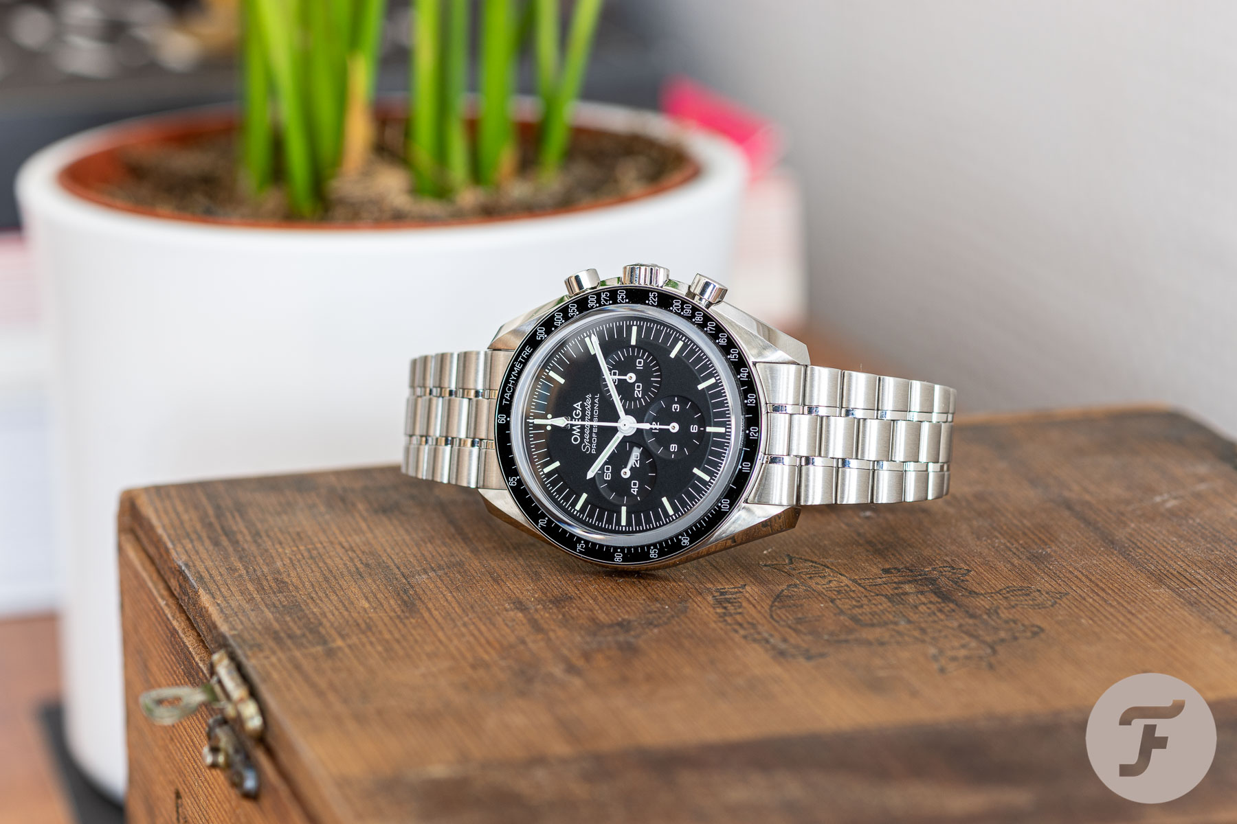 My Thoughts On The New Omega Speedmaster Sapphire - Why I Love The Watch