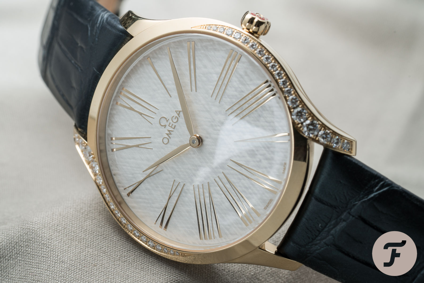 Introducing: Omega Tresor in Moonshine gold and in Stainless Steel for Ladies