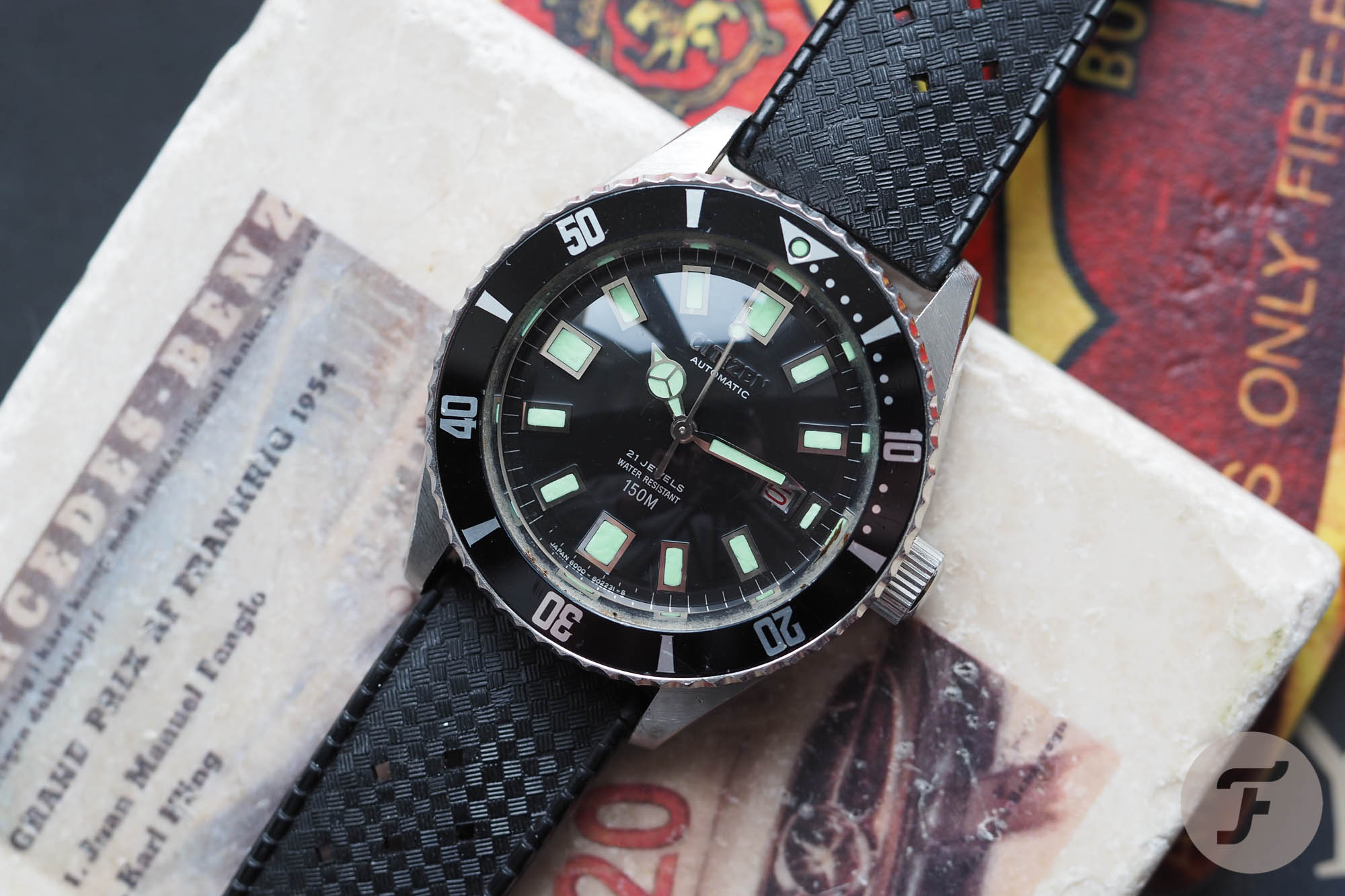 The Seven Best Vintage Watches Under 1,000 Euros - Grand Seiko, Omega, Tissot, And More...