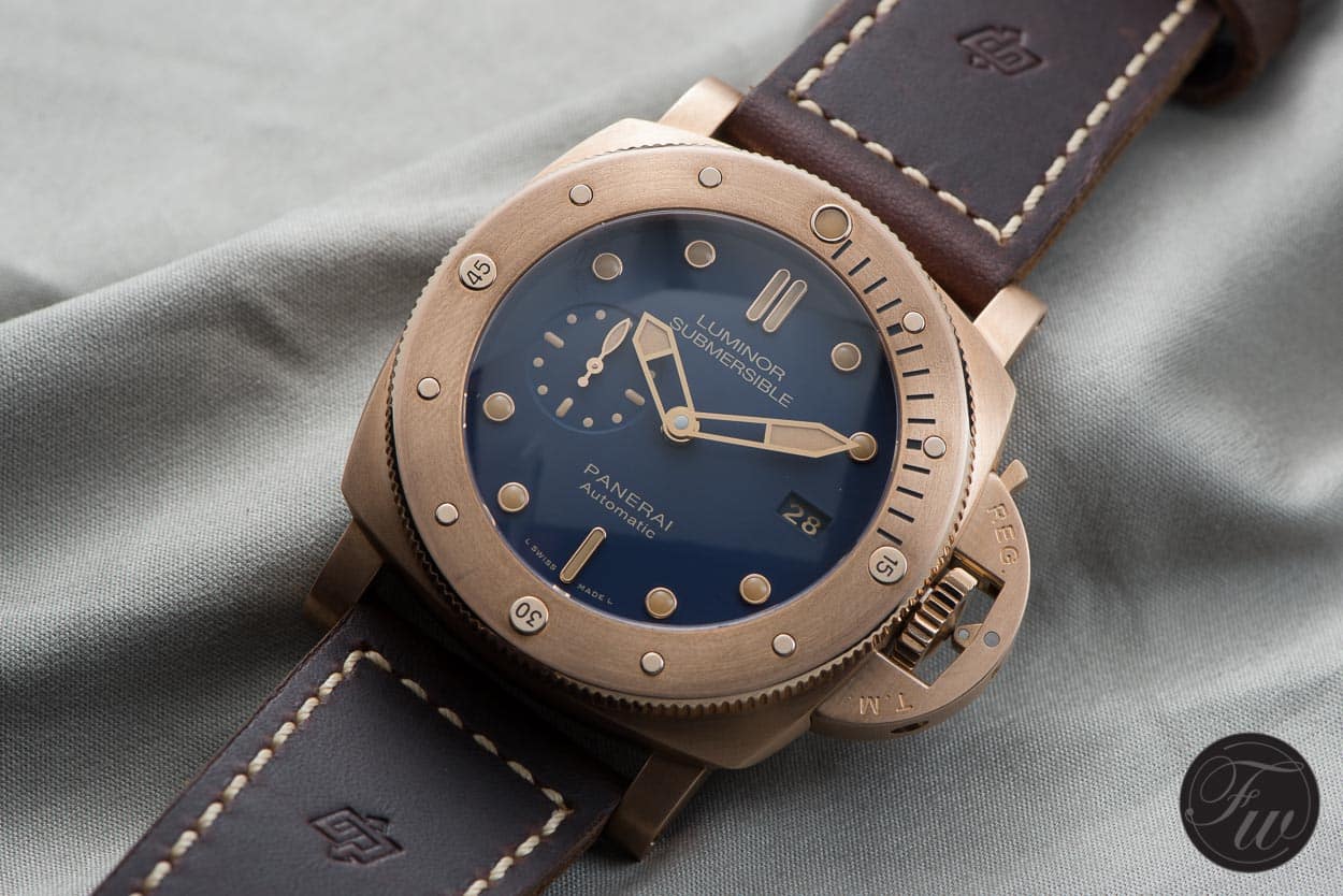 Hands-On With The Panerai PAM 671 Luminor Submersible 1950 3 Days Automatic Bronzo