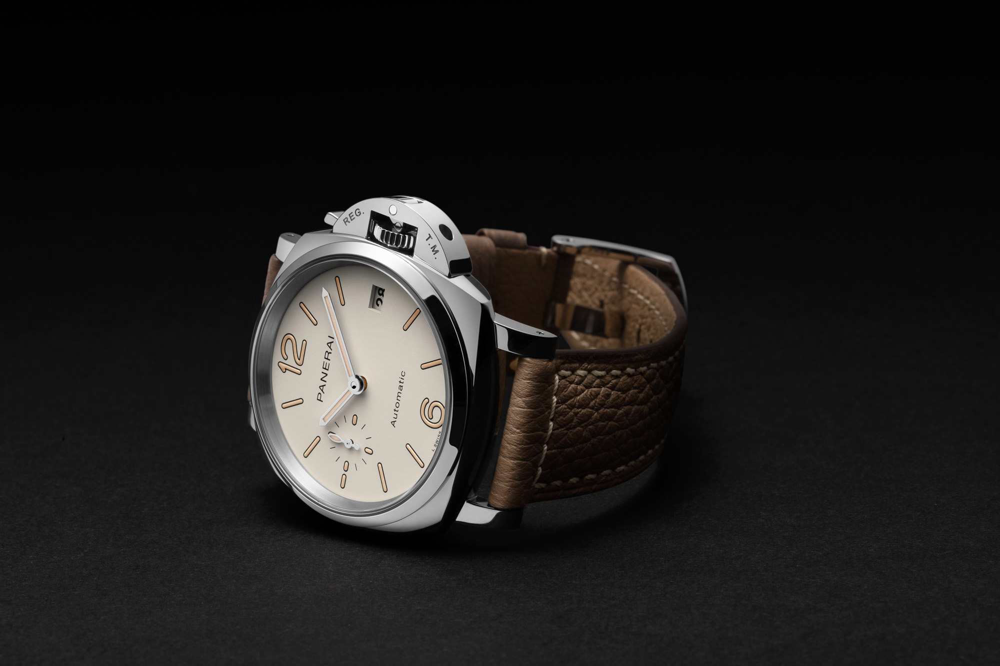 Hot Take: Panerai Luminor Due Models - New Materials & Movements