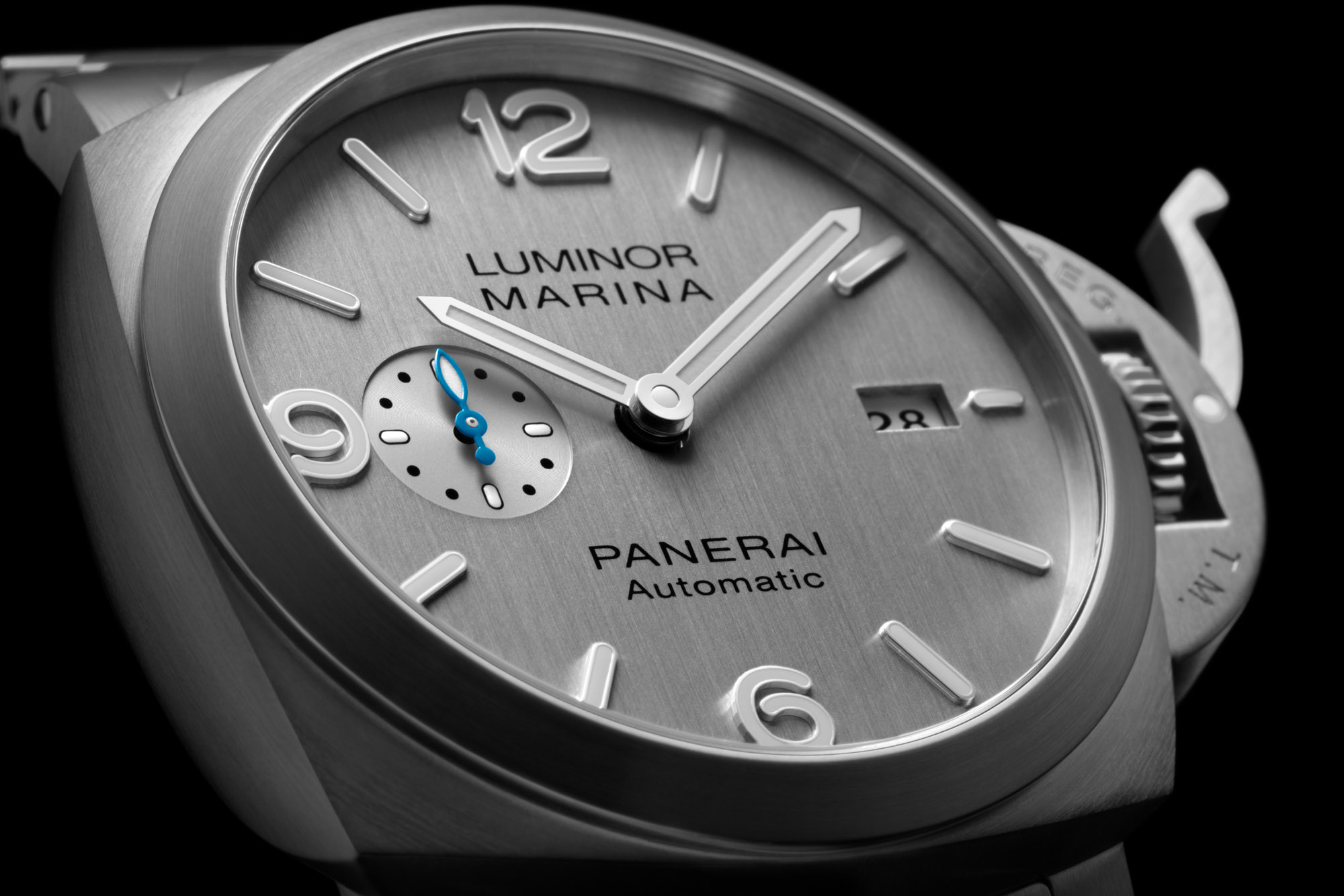 Hot Take: Panerai Luminor Marina PAM00977 and PAM00978