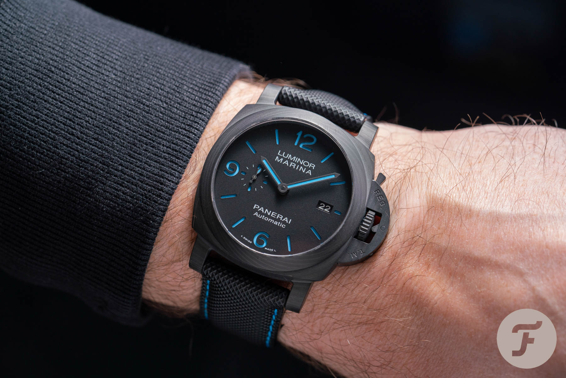 Hands-On With The Panerai Luminor Marina Carbotech PAM1661