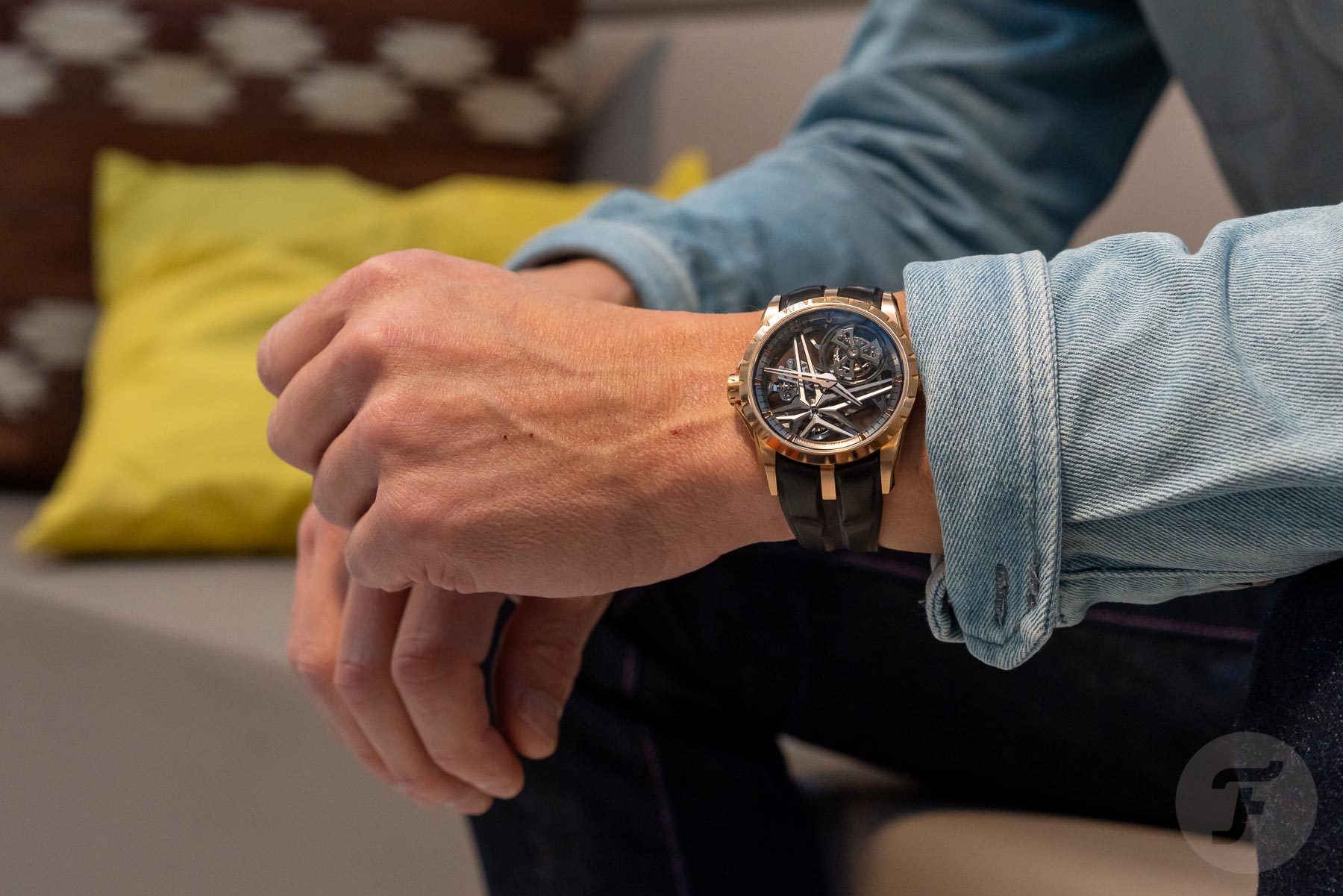 Lex Gets Excited By The Roger Dubuis Excalibur Eon Gold