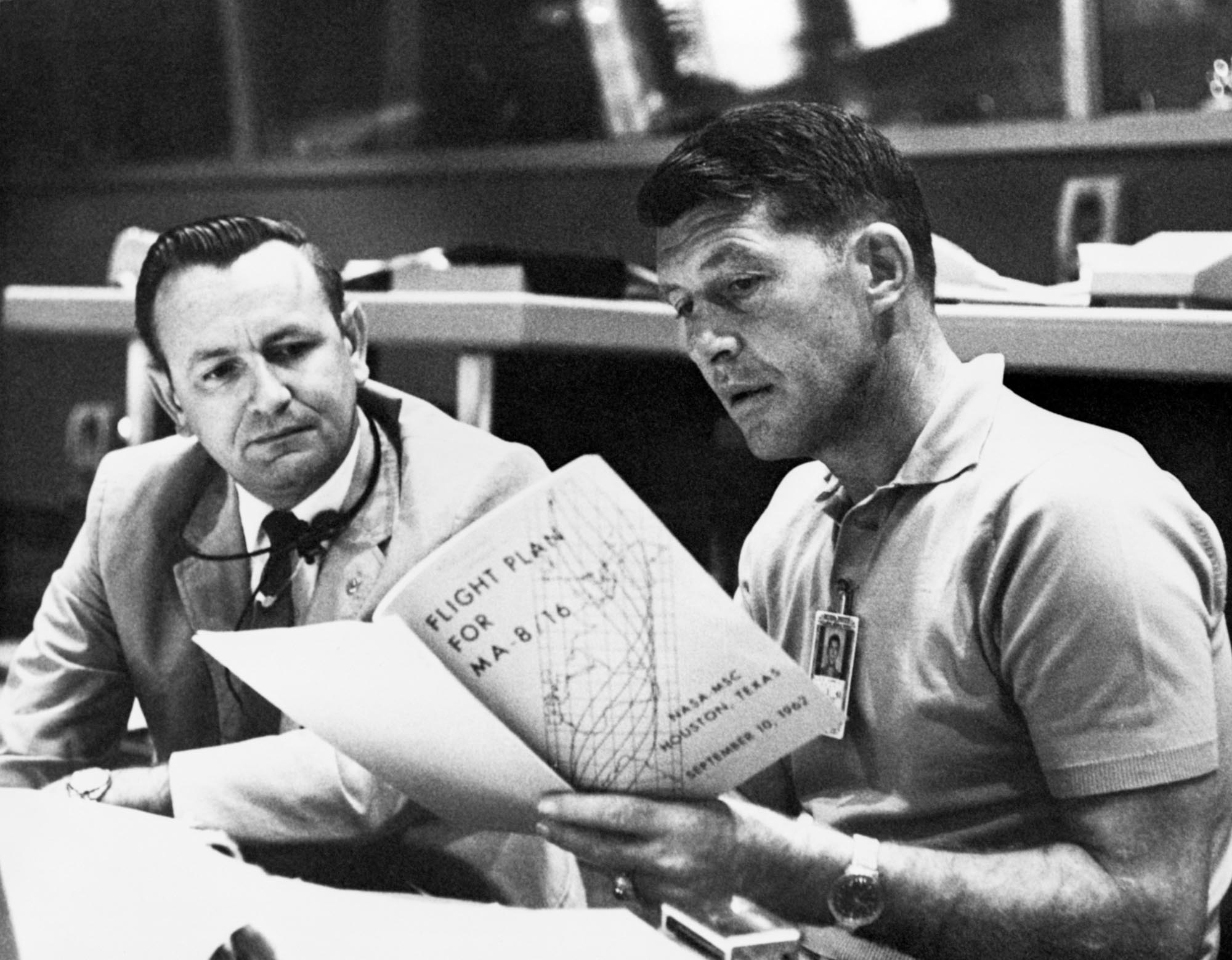 A Conversation With Astronaut Wally Schirra (by Chuck Maddox)