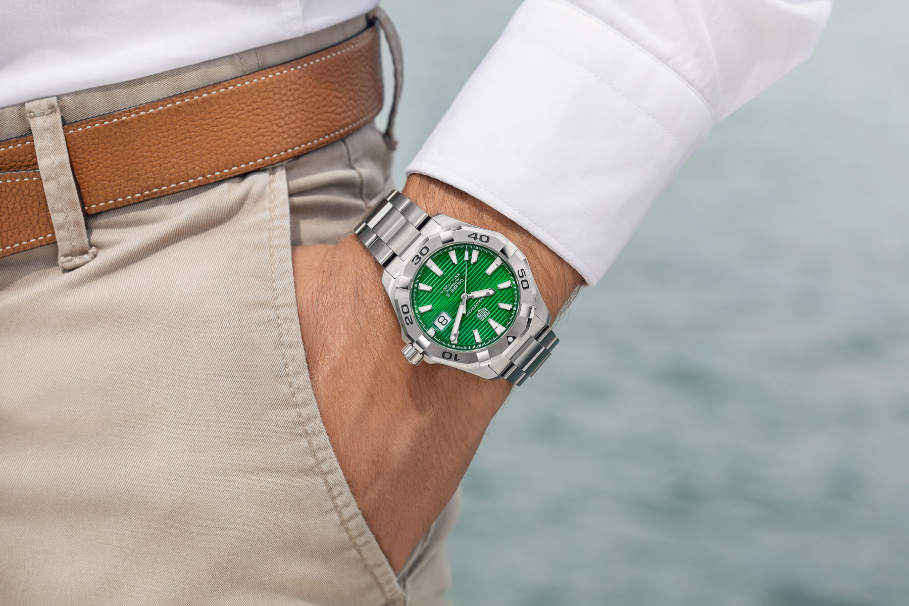 TAG Heuer Aquaracer 300M Green Dial