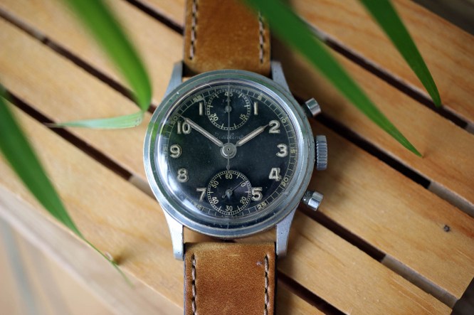 Breitling 765 AOPA Chronograph - an Exercise in Stunning Simplicity