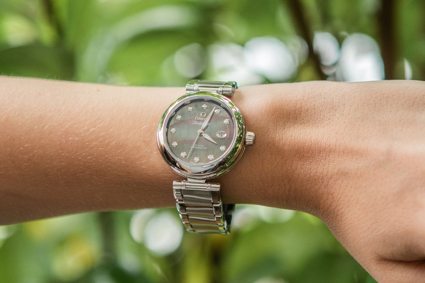 Hands-on with Omega Ladymatic - Fratello Watches