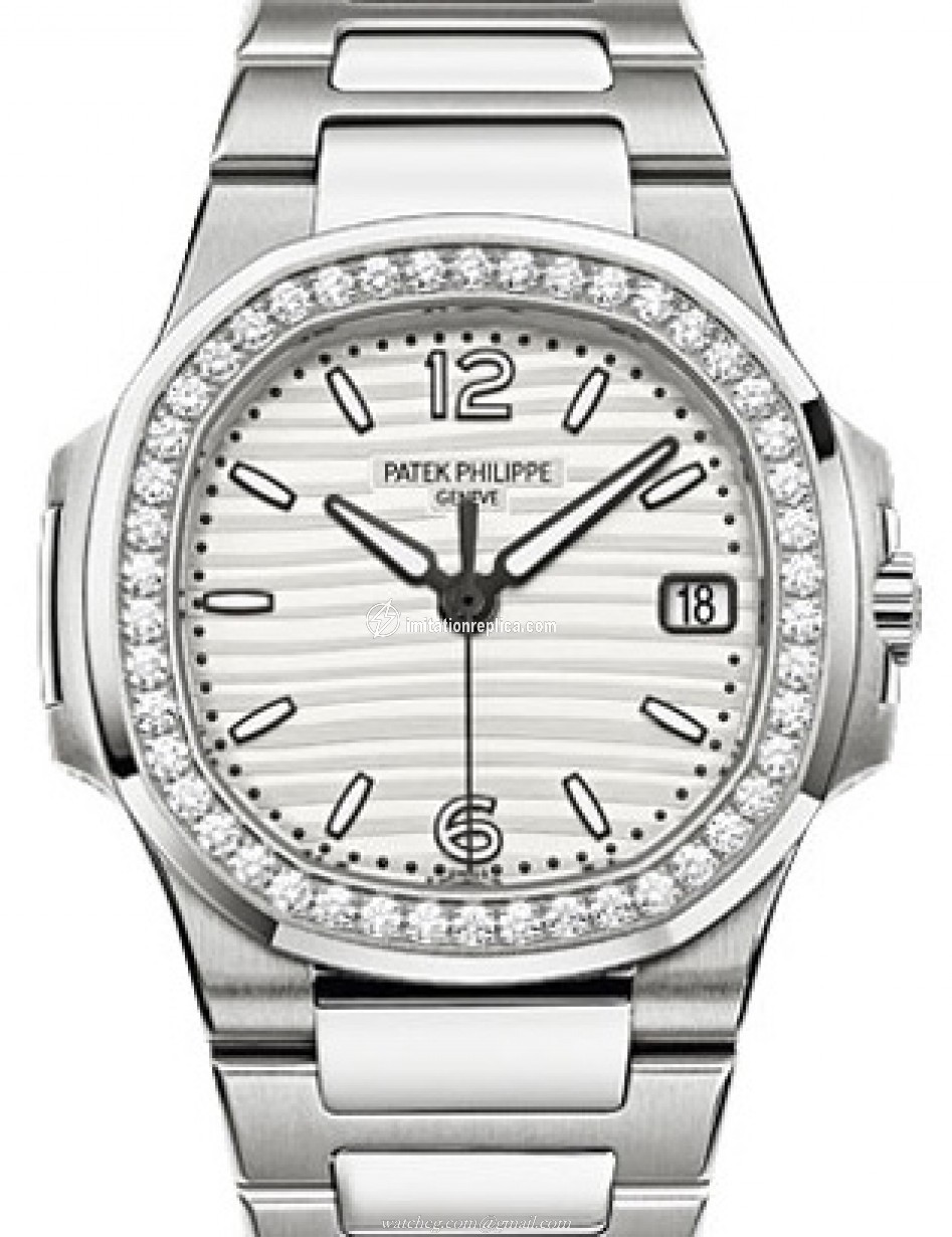 Patek Philippe 7010/1G-011 Nautilus Ladies Quartz Silver