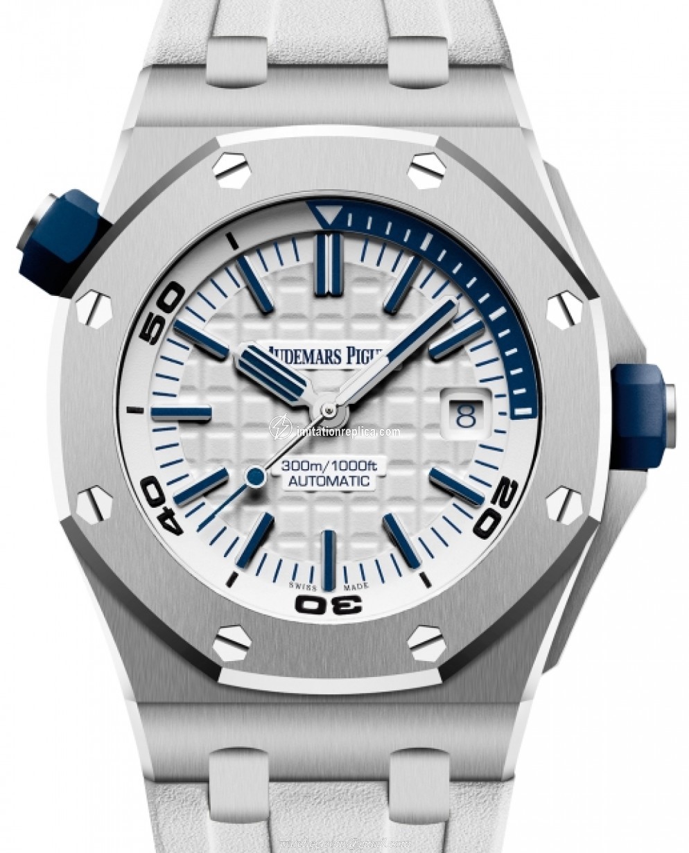 Audemars Piguet 15710ST.OO.A010CA.01 Royal Oak Offshore Diver Men's Automatic White