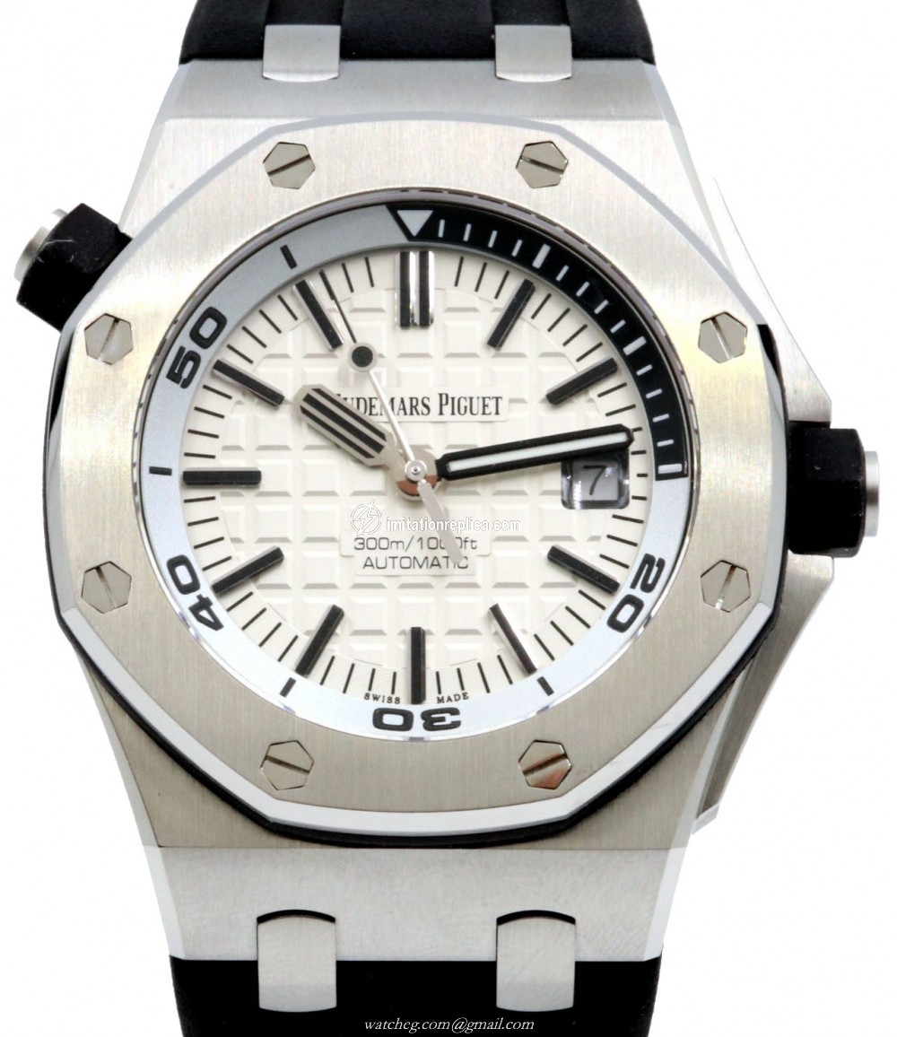 Audemars Piguet 15710STW1 Royal Oak Offshore Diver Men's Automatic Silver